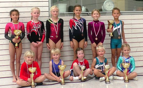 Die erfolgreichen Heringer Turnküken (Foto: A.Rehder) Die erfolgreichen Heringer Turnküken (Foto: A.Rehder)