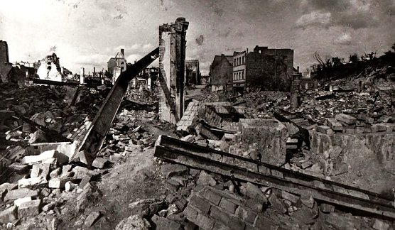 Zerst&ouml;rt: Foto: Werner Steinmann (Foto: Foto Steinmann)