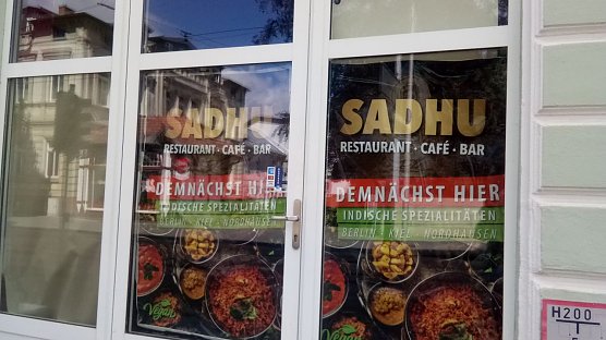 Ankündigungsplakat in der Bahnhofstraße (Foto: nnz-Archiv) Ankündigungsplakat in der Bahnhofstraße (Foto: nnz-Archiv)