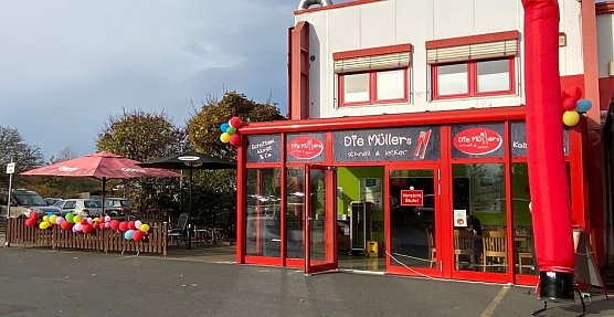 Ab morgen &ouml;ffnen die "M&uuml;llers" (Foto: Husung)