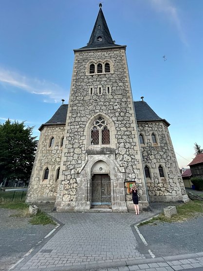 Die Kirche St. Johanni Pauli in Niedersachswerfen (Foto: Tim Sch&auml;fer)