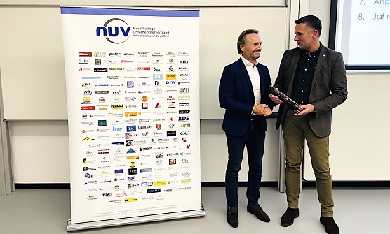 Detlef Kuhnert, der Chef des Sondersh&auml;user Unternehmens Barbarossa Plan Estrichbau ist der Unternehmer des Jahres 2022 (Foto: NUV)