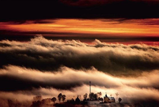 "Ein Platz im Himmel" wurde lobend erw&auml;hnt. Dieser Himmel befindet sich im Harz, den Christoph Keil regelm&auml;&szlig;ig mit Hund und Kamera durchstreift (Foto: C.Keil)