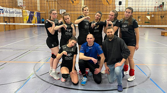 Die Bleicher&ouml;der Volleyballerinnen haben ein Spiel, aber nicht ihren Humor verloren (Foto: VGB)