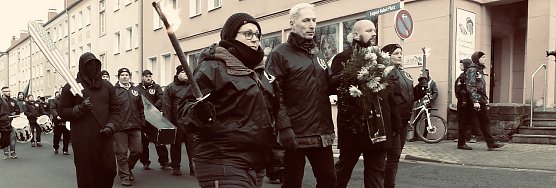 Aufz&uuml;ge offen rechtsextremer Organisationen wie dem "III. Weg" 2018 in Nordhausen scheinen selten geworden, die Szene hat sich gewandelt (Foto: nnz-Archiv, Symbolbild)
