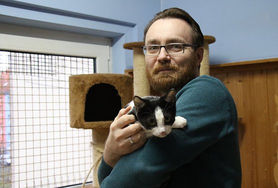 Kevin Schmidt ist ehrenamtlicher Vorsitzender des Vereins Tierschutz Nordhausen (Foto: agl) Kevin Schmidt ist ehrenamtlicher Vorsitzender des Vereins Tierschutz Nordhausen (Foto: agl)