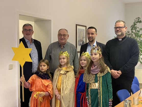 Sternsinger zu Gast bei der CDU (Foto: CDU Nordhausen) Sternsinger zu Gast bei der CDU (Foto: CDU Nordhausen)