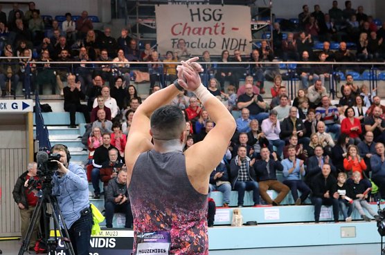 &Uuml;ber 1.200 Zuschauer kamen zum "Kugelsto&szlig; Indoor" in die Wiedigsburg  (Foto: Pressestelle Landratsamt)