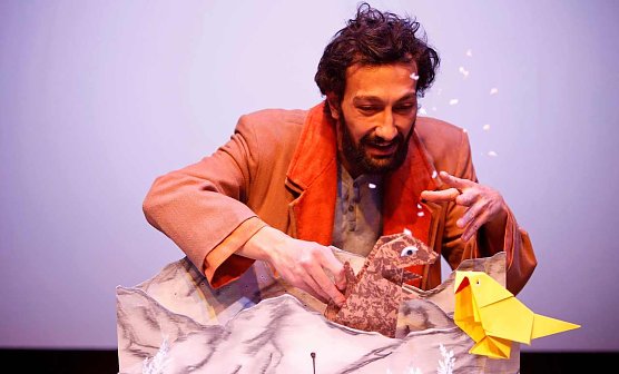 Der Vogel Anderswo (Foto: Stephan Hoyer)