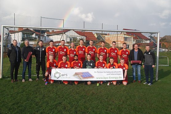 &Uuml;bergabe des neuen Equipments in Harztor (Foto: SG Harztor)