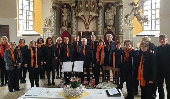 "Cantamus" bei seinem Konzert im M&auml;rz dieses Jahres in Trebra (Foto: privat)