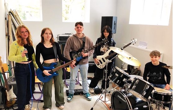 Nachwuchsbands pr&auml;sentieren sich auf dem Campus (Foto: privat)