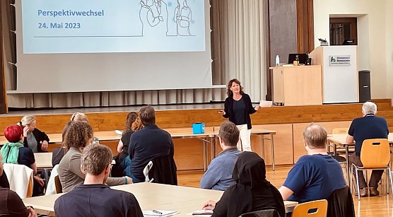 Die Vizepr&auml;sidentin f&uuml;r Studium und Lehre, Prof. Dr. Cordula Borbe, er&ouml;ffnet den ersten Tag der Lehre an der Hochschule Nordhausen (Foto: Tina Bergknapp)