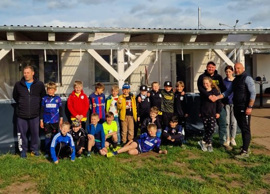 Holzr&uuml;ckebetrieb Oberb&uuml;chler unterst&uuml;tzt Jugendarbeit (Foto: Heiko Hieronymus)