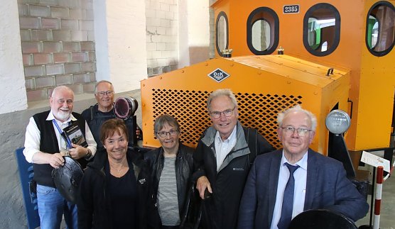 Schweizer Museumsfreunde zu Gast im Nordhäuser IFA Museum (Foto: agl) Schweizer Museumsfreunde zu Gast im Nordhäuser IFA Museum (Foto: agl)