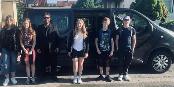 Lessing-Sch&uuml;lerinnen und Sch&uuml;ler zu Gast beim Kinderhospiz in Tambach Dietharz (Foto: Bettina Ga&szlig;mann)