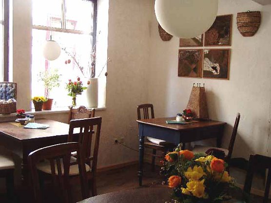 Cafe Neu (Foto: Petra Schneider) Cafe Neu (Foto: Petra Schneider)