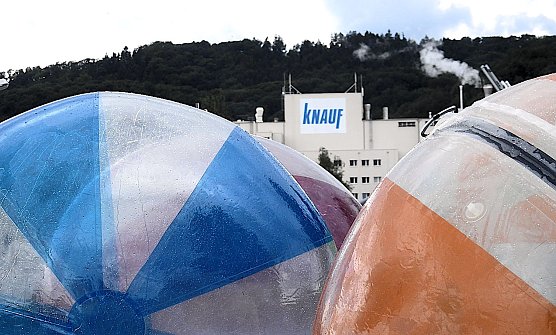 Allj&auml;hrlich l&auml;dt die Firma KNAUF zum gro&szlig;en Kinderfest ein (Foto: P.Blei)