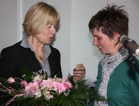 ehrung (Foto: stadt ndh)