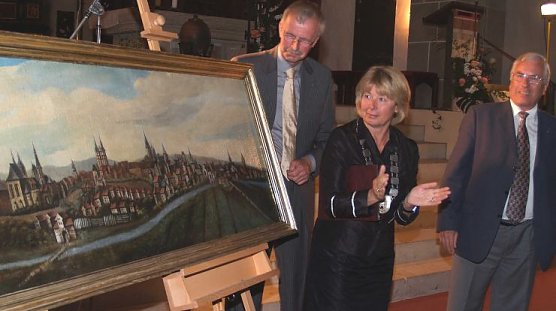 Bild &uuml;bergeben (Foto: nnz)