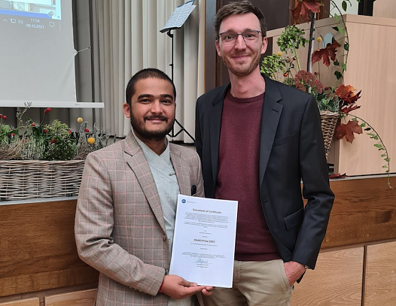 Sandip Bhatta & Dr. Pascal Leibbrandt (Foto: J. Heidler)