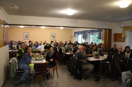 im Vereinsheim der Sch&auml;ferhundfreunde Karl Siese kamen Vertreter aus 14 Landesverb&auml;nden zusammen (Foto: agl)