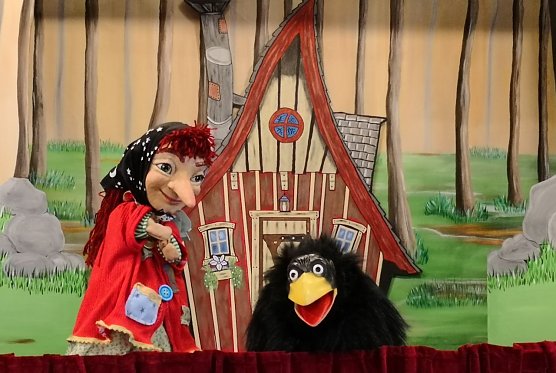 Die kleine Hexe kommt nach Bleicherode (Foto: Staufenberger Puppentheater) Die kleine Hexe kommt nach Bleicherode (Foto: Staufenberger Puppentheater)