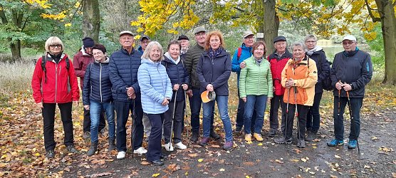 G&ouml;rsbacher Wandergruppe unterwegs in Ballenstedt (Foto: D.Kieling)
