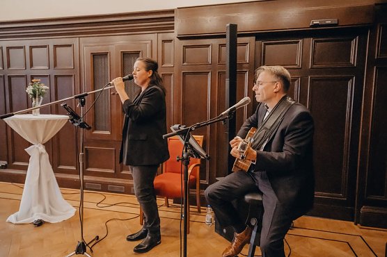 Accoustic-Duo der Extraklasse: Krämer und Thust (Foto: Kulturbund Nordhausen) Accoustic-Duo der Extraklasse: Krämer und Thust (Foto: Kulturbund Nordhausen)