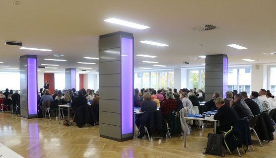 Der Vortrag von PD Dr.med. Torben Glatz war gut besucht (Foto: Südharz-Klinikum) Der Vortrag von PD Dr.med. Torben Glatz war gut besucht (Foto: Südharz-Klinikum)