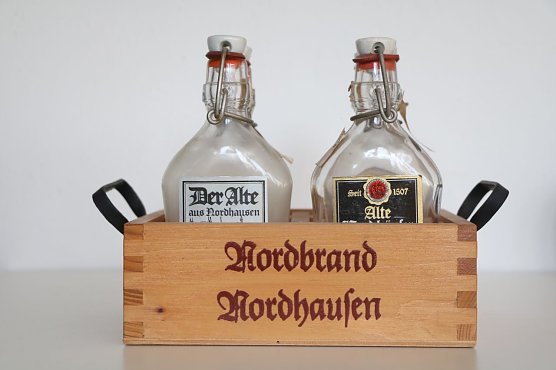 6 Flaschen im Set gab es von Nordbrand Nordhausen. (Foto: Echte Nordhäuser Traditionsbrennerei) 6 Flaschen im Set gab es von Nordbrand Nordhausen. (Foto: Echte Nordhäuser Traditionsbrennerei)