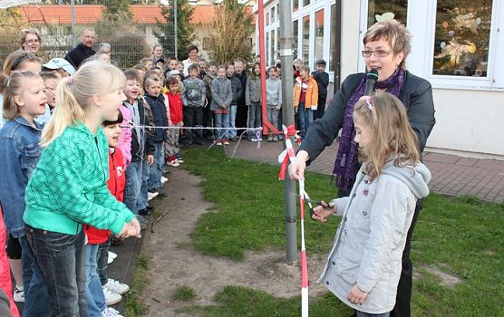 &Uuml;bergeben (Foto: J. Piper)
