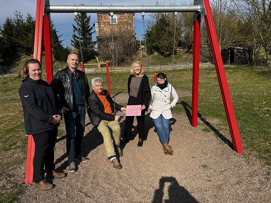 Förderverein und Genossenschaft arbeiten zusammen (Foto: Beanke Juch) Förderverein und Genossenschaft arbeiten zusammen (Foto: Beanke Juch)