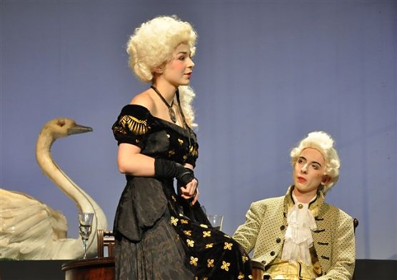 Die Marquise de Merteuil und der Vicomte de Valmont (Foto: Theater Nordhausen)