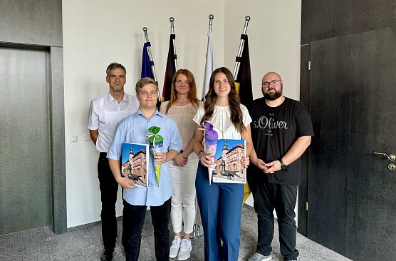 Stadtverwaltung heißt neue Auszubildende willkommen (Foto: ©Stadtverwaltung Nordhausen) Stadtverwaltung heißt neue Auszubildende willkommen (Foto: ©Stadtverwaltung Nordhausen)