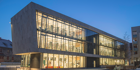 Seit 10 Jahren residiert die Nordh&auml;user Stadtbibliothek im B&uuml;rgerhaus und hat sich inzwischen einen Namen gemacht (Foto: Vincent Eisfeld, Nordhausen-Wiki)