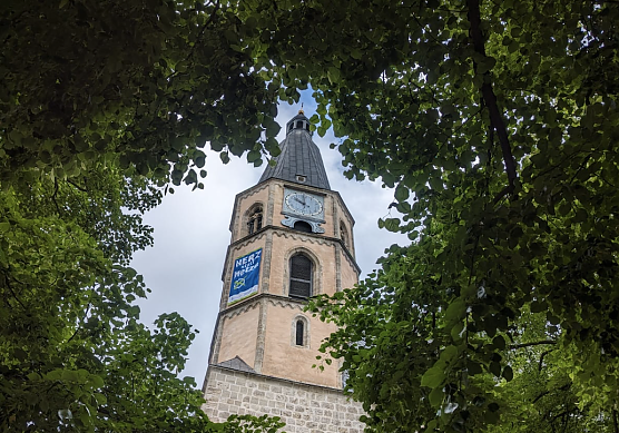 Wie hoch sind die Blasii-T&uuml;rme? Beim KILA will man diese Frage am Freitag beantworten (Foto: Frank Tuschy)