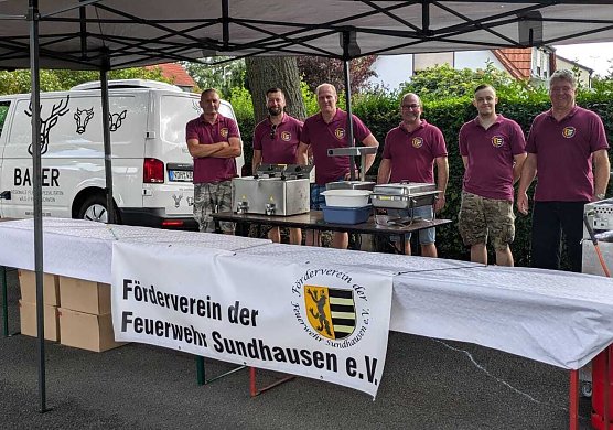 reiwillige Feuerwehr und F&ouml;rderverein in Sundhausen im Einsatz (Foto: Stadtverwaltung Nordhausen)