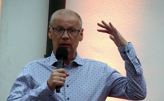 G&uuml;nther Jauch zu Besuch bei Peters (Foto: nnz)