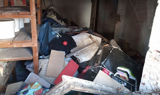 Gef&auml;hrlicher Abfall (Foto: Anton Adlerauge)