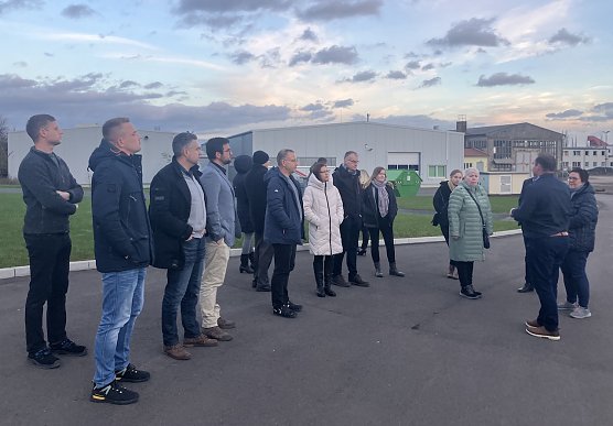 Der Arbeitskreis SCHULEWIRTSCHAFT traf sich bei AHN Biotechnologie und Sokratherm (Foto:  &copy; NUV, Marcel K&uuml;bler)