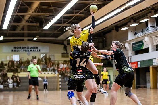 Die NSV-Damen im Angriff. Leider reichte es nicht für Punkte (Foto: NSV) Die NSV-Damen im Angriff. Leider reichte es nicht für Punkte (Foto: NSV)