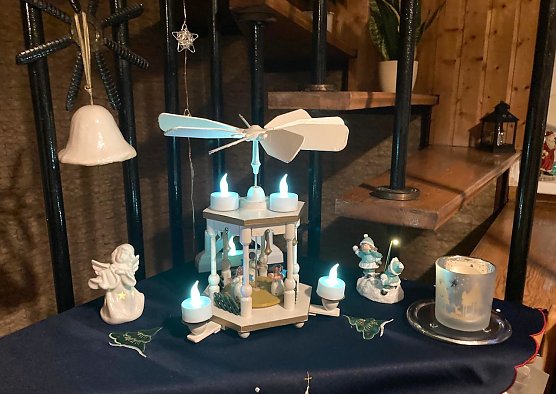 Stillleben im Advent (Foto: Gudrun Oesterheld) Stillleben im Advent (Foto: Gudrun Oesterheld)