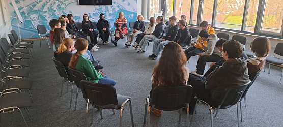Die 9a zu Gast im Landtag (Foto: Petersbergschule Nordhausen)