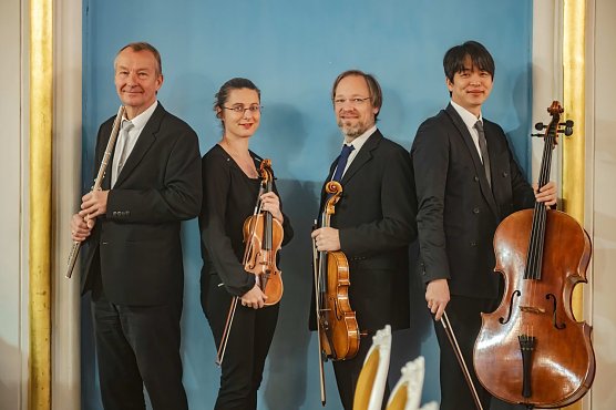 Mit Johannes Neubert, Sylvia Wepler, Tobias Hauer und Sangjun Lee (Foto: Marco Kneise) Mit Johannes Neubert, Sylvia Wepler, Tobias Hauer und Sangjun Lee (Foto: Marco Kneise)