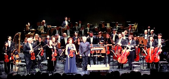 3. Sinfoniekonzert im Theater (Foto: Christel Laude) 3. Sinfoniekonzert im Theater (Foto: Christel Laude)