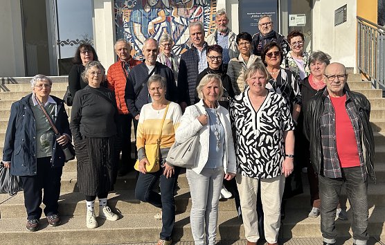 Die 10b des Jahres 1975 der K&auml;the-Kolliwtz-Schule (Foto: privat)
