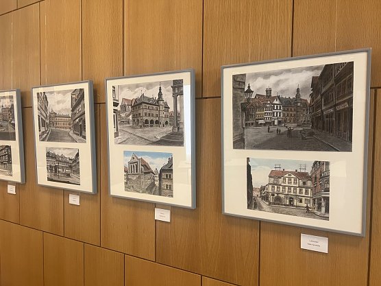 Ausstellung mit Bildern von Frank Schmidt (Foto: Stadt Nordhausen) Ausstellung mit Bildern von Frank Schmidt (Foto: Stadt Nordhausen)