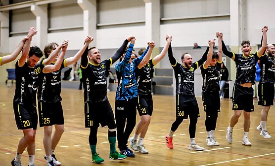 Ausgelassener Jubel der NSV-Männer nach dem Sieg gegen Erfurt (Foto: NSV) Ausgelassener Jubel der NSV-Männer nach dem Sieg gegen Erfurt (Foto: NSV)
