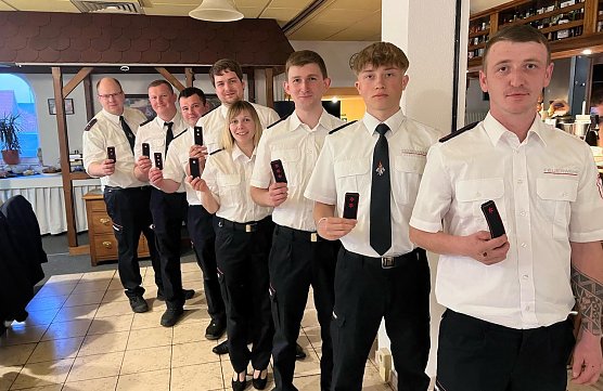 Die Freiwillige Feuerwehr Sundhausen zog gestern Bilanz (Foto: Feuerwehr Sundhausen) Die Freiwillige Feuerwehr Sundhausen zog gestern Bilanz (Foto: Feuerwehr Sundhausen)